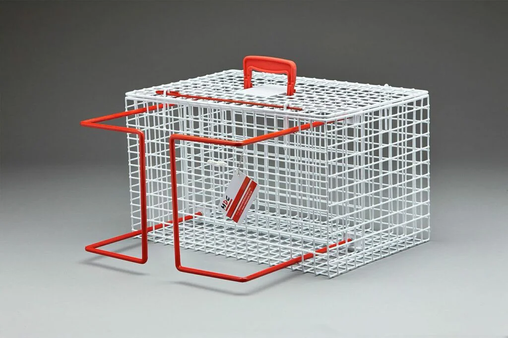 Poskrom-kosz MDC Restrainer Container z siatki powlekanej z uchwytami przegrody